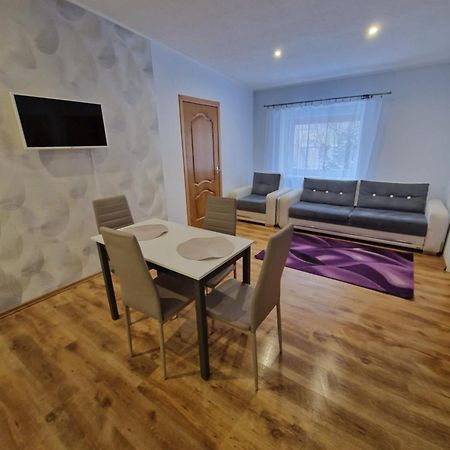 Karolina Apartment Daugavpils Bagian luar foto