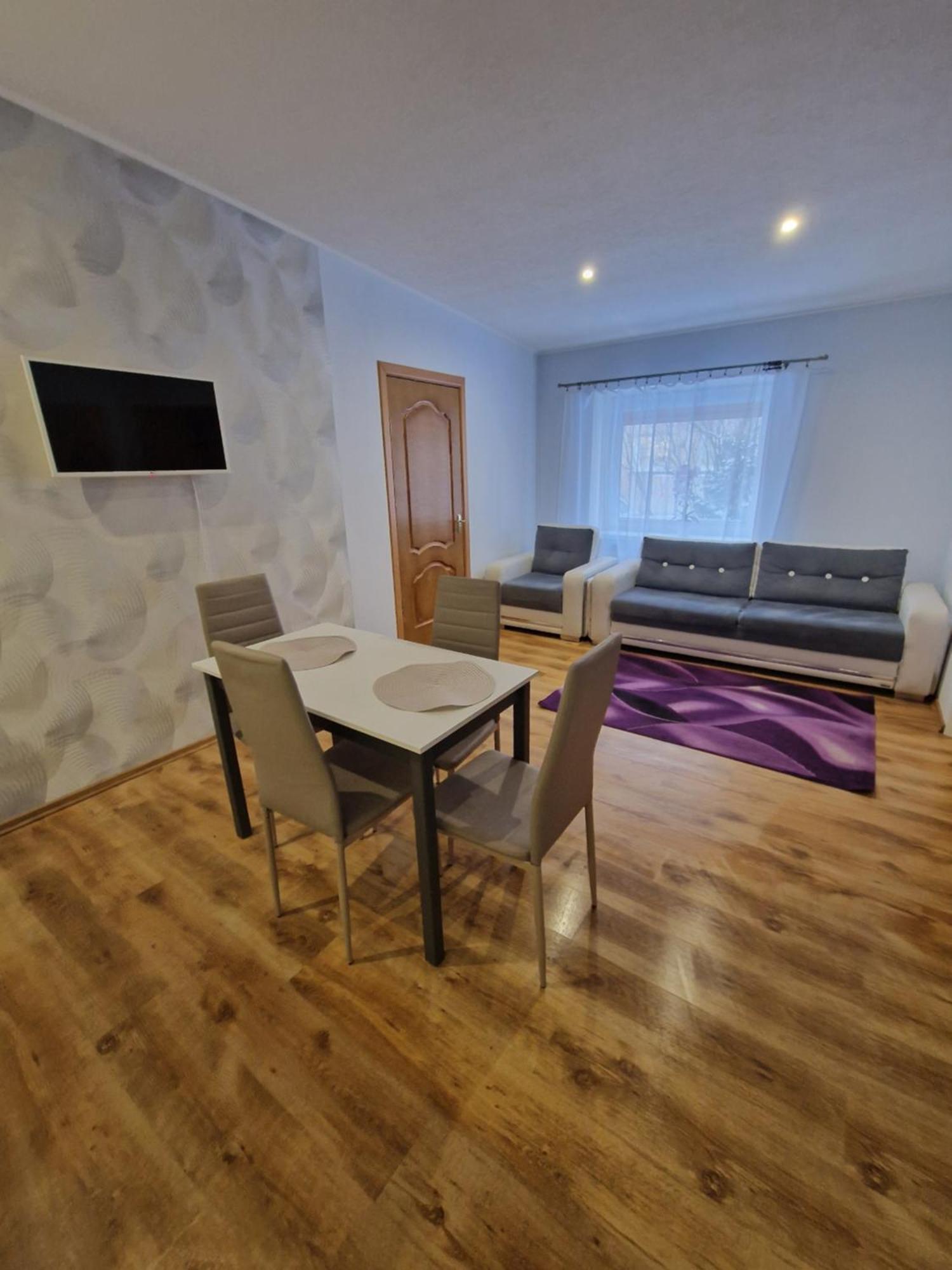 Karolina Apartment Daugavpils Bagian luar foto