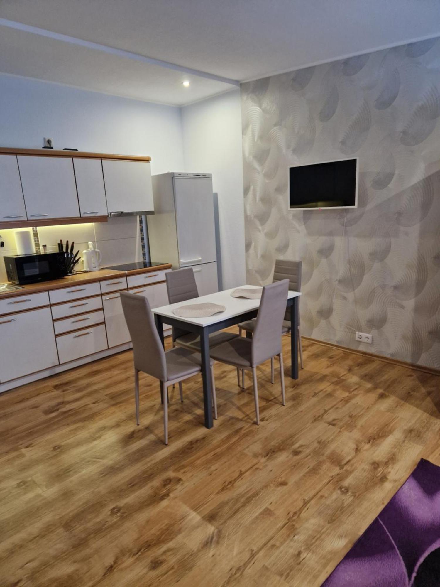 Karolina Apartment Daugavpils Bagian luar foto